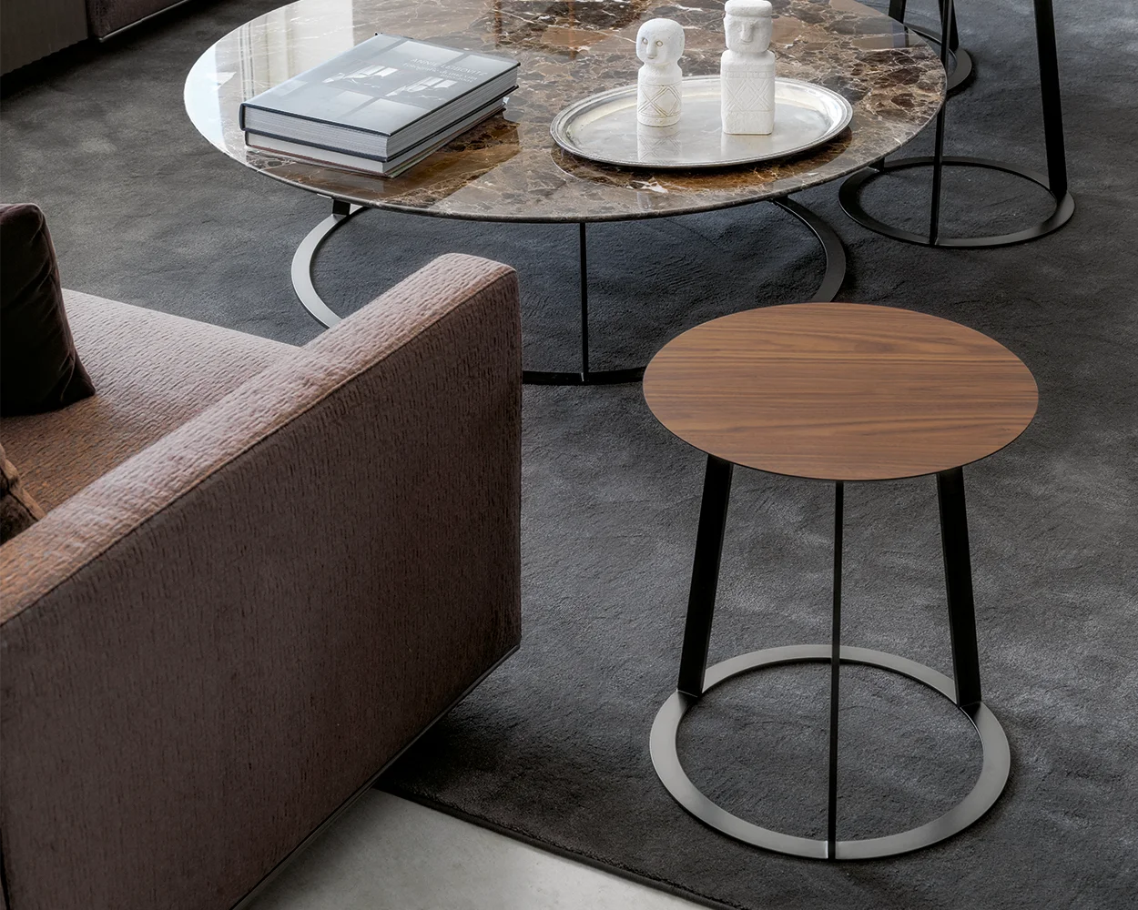 albino-family-legno-1