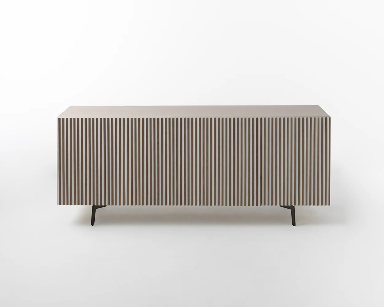 Leon_h66_imbiancato_mcm_02