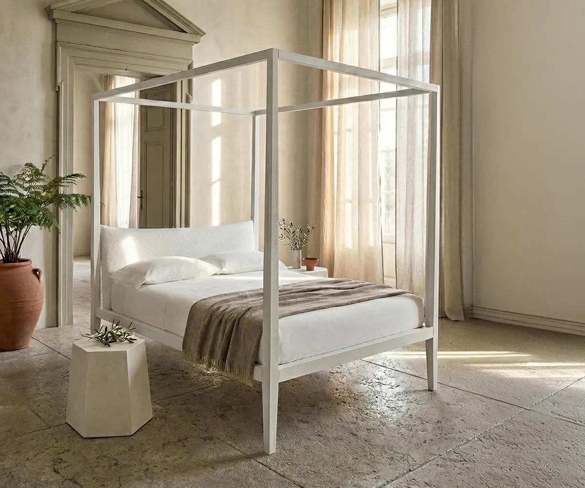 Moheli Baldacchino 02