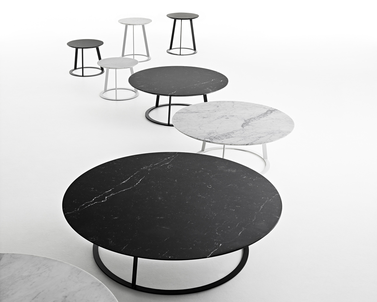 albino-family-marble-coffee-table_06