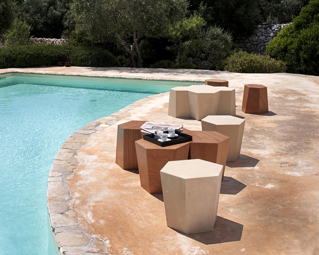 hexagon-stone-stool-coffee-table_03