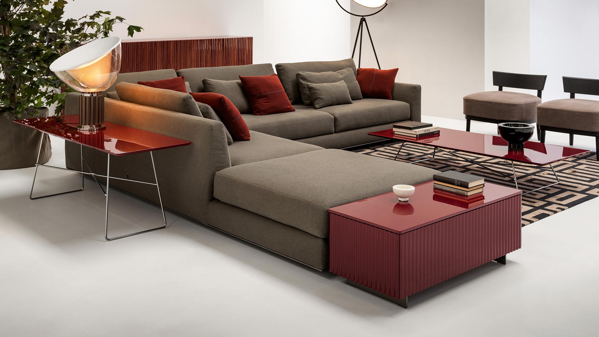 leon-box-coffee-table-slider_02